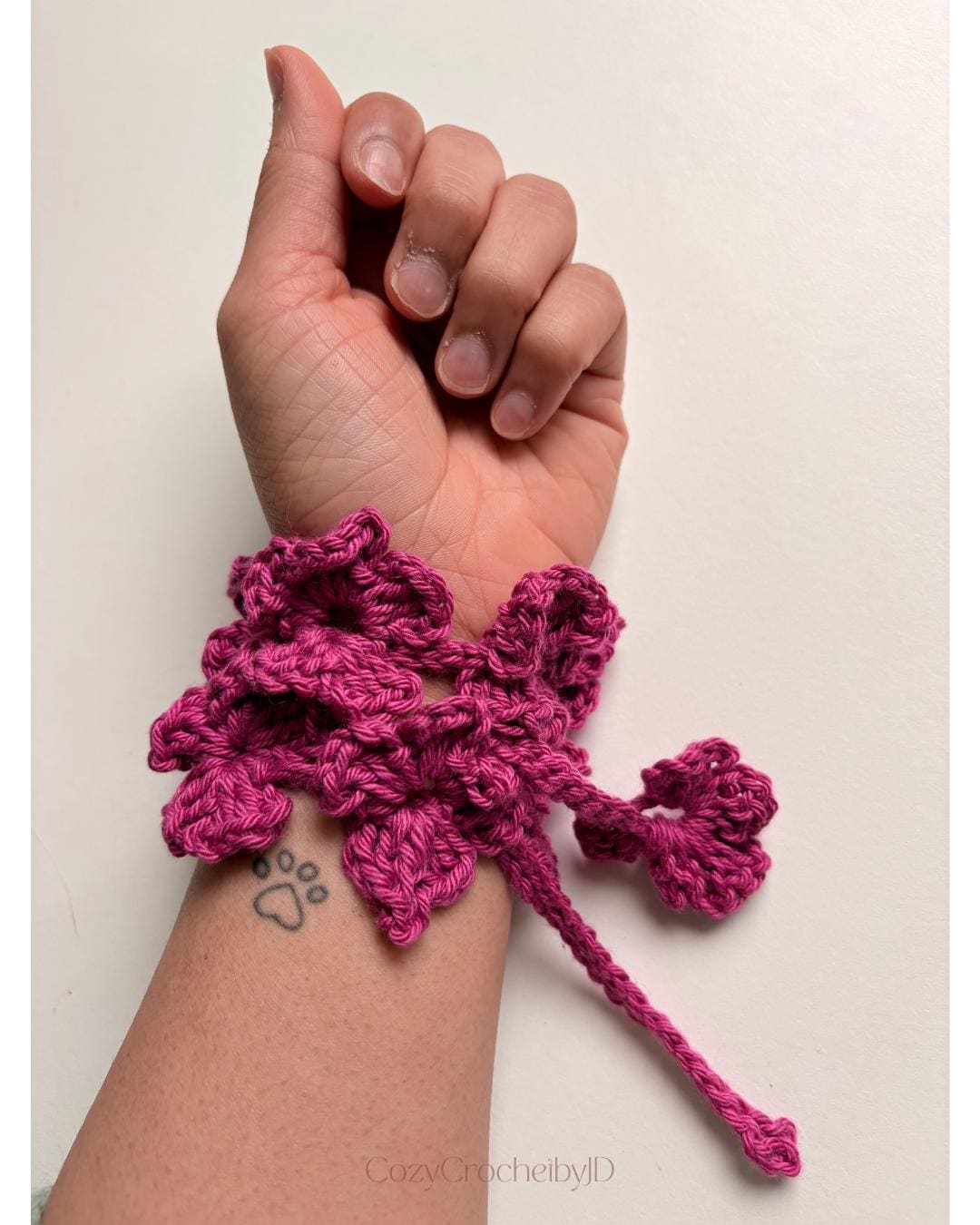 Crochet Flower Choker Necklace, Daisy Chain Bracelet, Boho Festival Jewelry