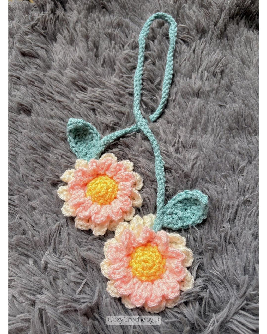 Crochet Daisy Curtain Tieback | Handmade Floral Holdback | Boho Nursery Decor