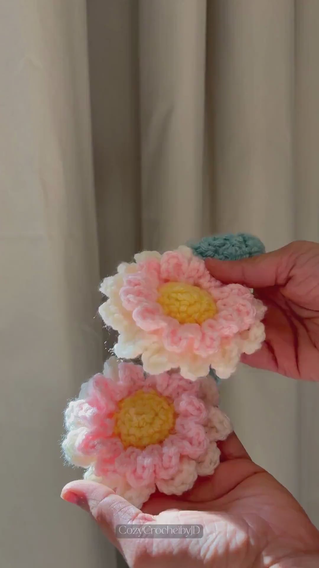 Crochet Daisy Curtain Tieback | Handmade Floral Holdback | Boho Nursery Decor